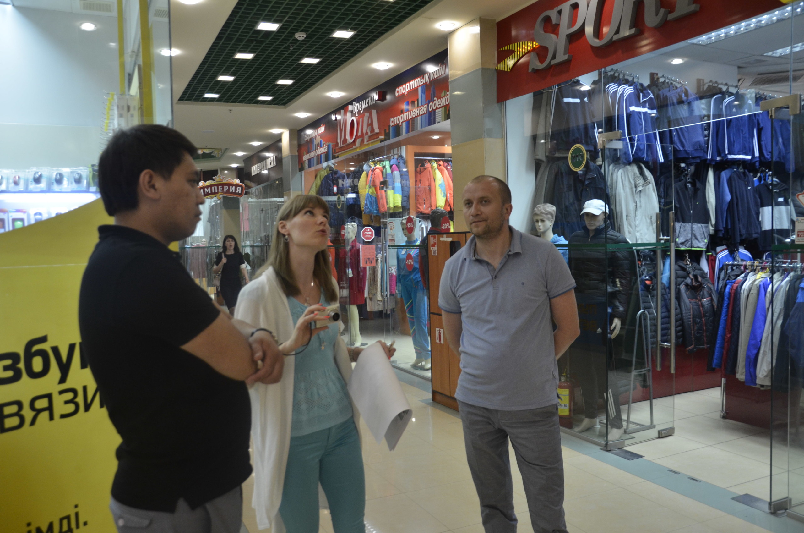 Консультанты Kanayan Retail обсуждает с руководством «Орталык Базар» проект торгового центра