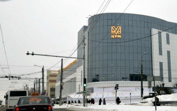 Фасад ТЦ «Вятка-ЦУМ» в Кирове