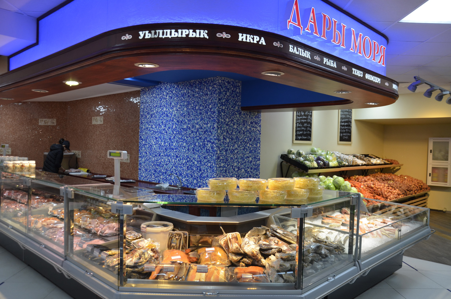 Дизайн рыбного отдела деликатесного супермаркета «АСТАНА - Мир Вкуса»